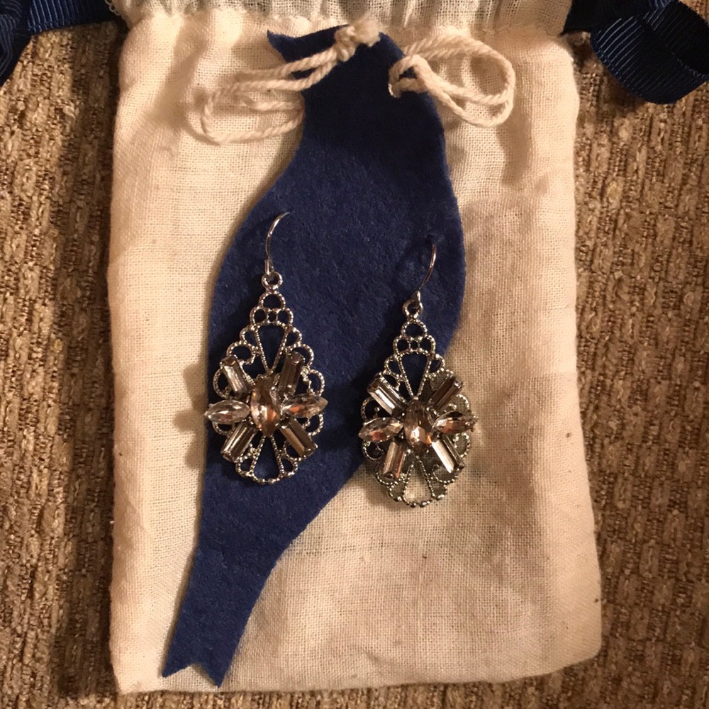 Chloe + Isabel Sparkle Earrings